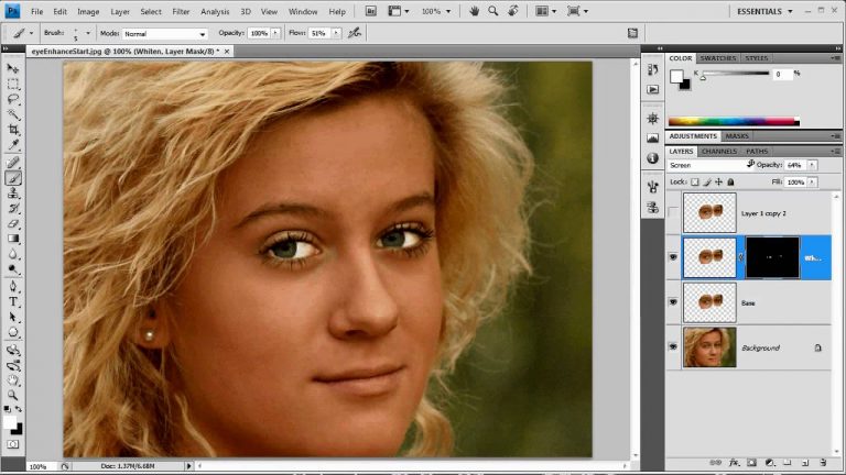 Make Eyes Look better with Photoshop! [HD]