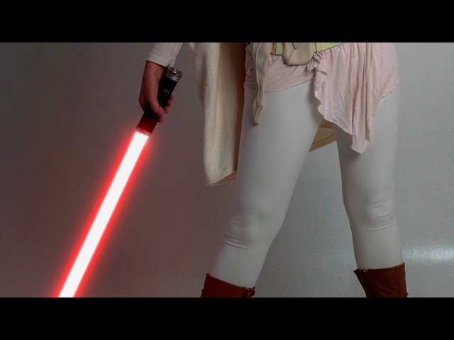 How to make Lightsaber in photoshop | star wars photo effect tutorial