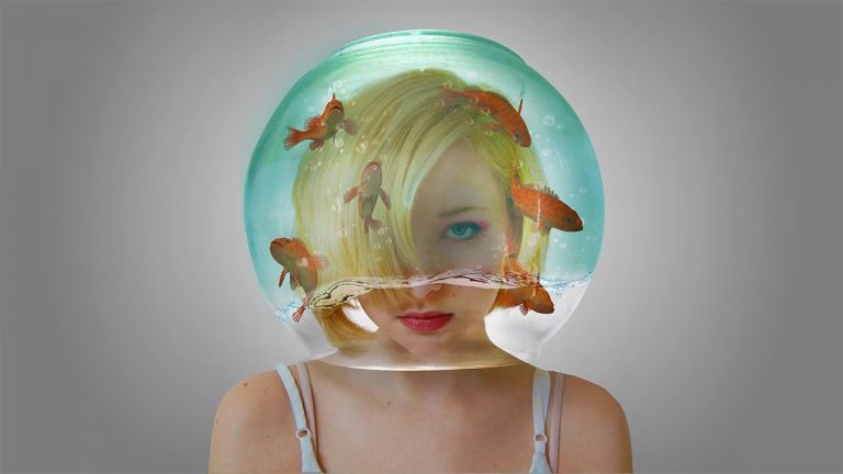 Fish Bowl | Photo Manipulation Tutorial | Photoshop Effects